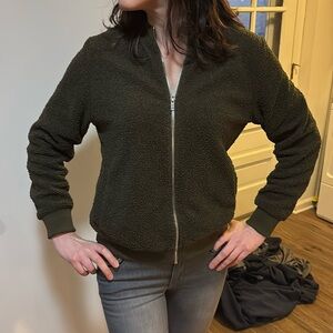 Women’s cable neck crew sweater (size - M)